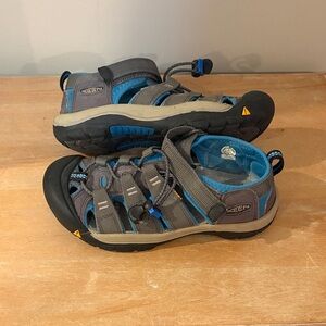 KEEN Kids' Blue and Gray Hiking Sandals